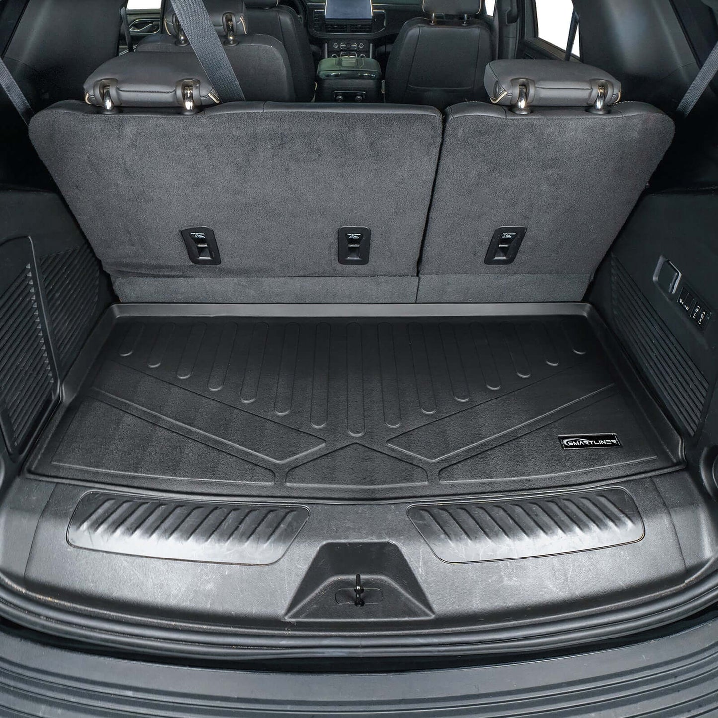 SMARTLINER Custom Fit Floor Liners For 2021-2025 Chevrolet Tahoe/ GMC Yukon with 2nd Row Bucket Seats