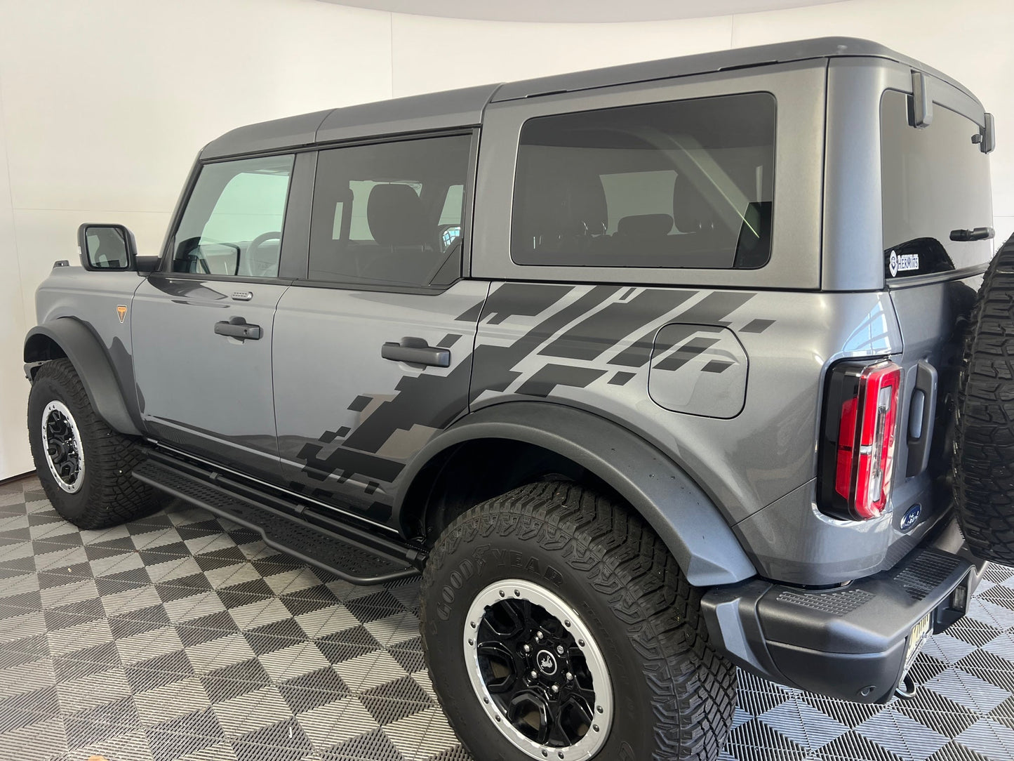 Side Decals for 2021-2025 Ford Bronco (x2)