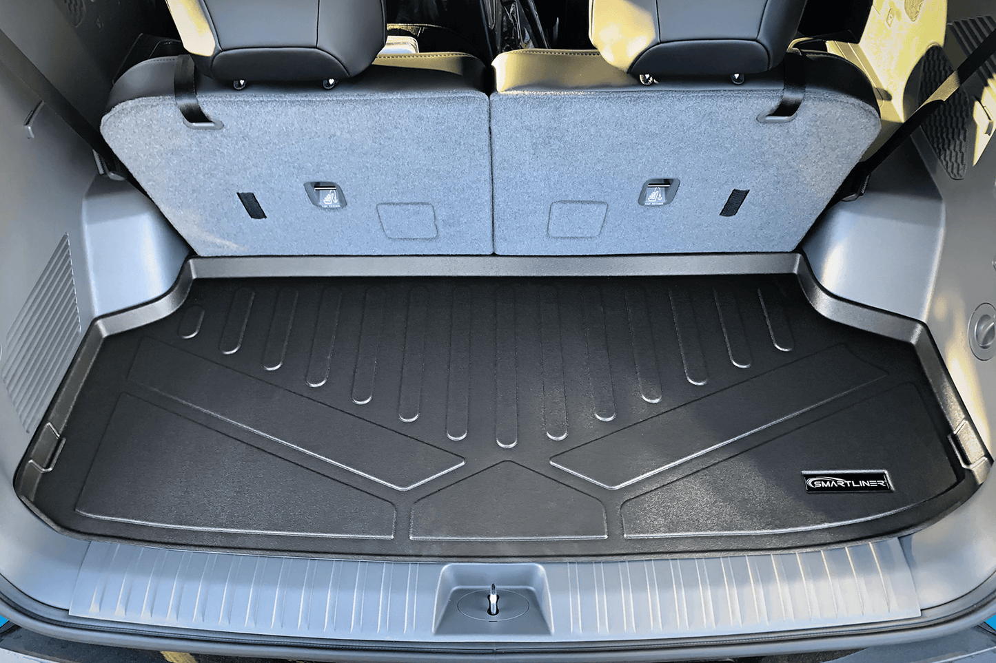 SMARTLINER Custom Fit Floor Liners Compatible With 2024 - 2025 Kia EV9 (2nd Row Bench Seat)